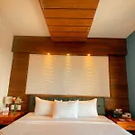 Hotel Clipperton